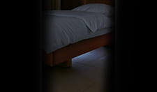 Iluminación bajo la cama conmutable (función de iluminación nocturna)